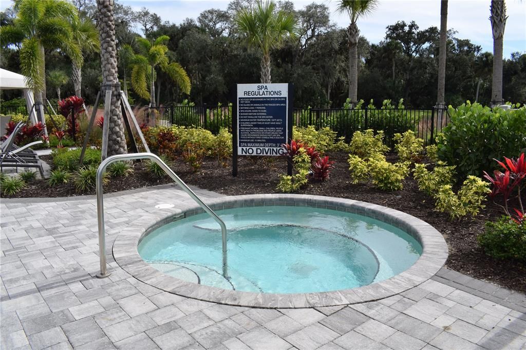 For Sale: $740,000 (3 beds, 3 baths, 2433 Square Feet)