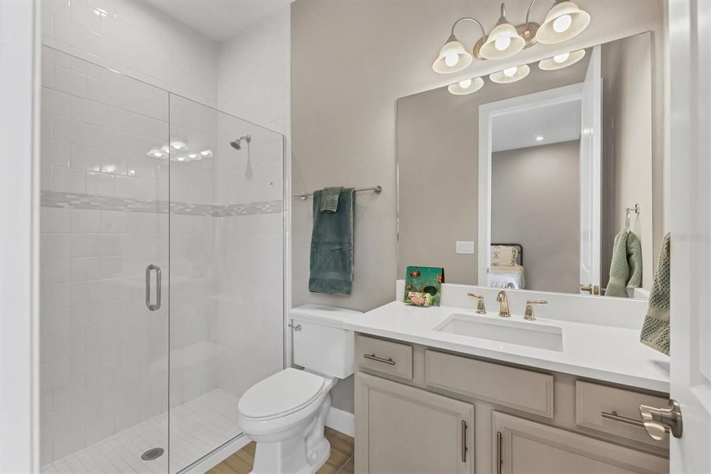 For Sale: $740,000 (3 beds, 3 baths, 2433 Square Feet)