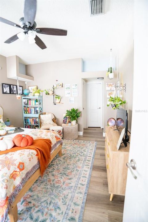 En Venta: $355,000 (3 camas, 2 baños, 1304 Pies cuadrados)