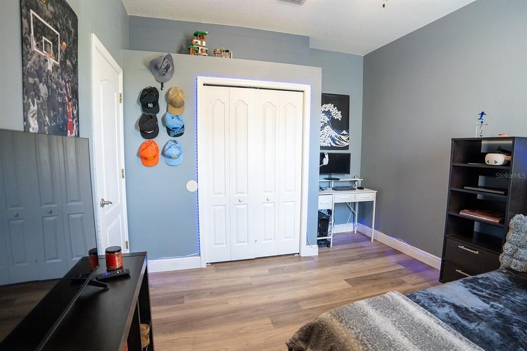 En Venta: $355,000 (3 camas, 2 baños, 1304 Pies cuadrados)