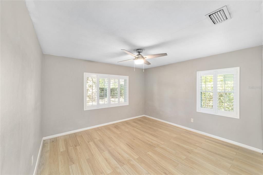 Active With Contract: $470,000 (3 beds, 2 baths, 2068 Square Feet)