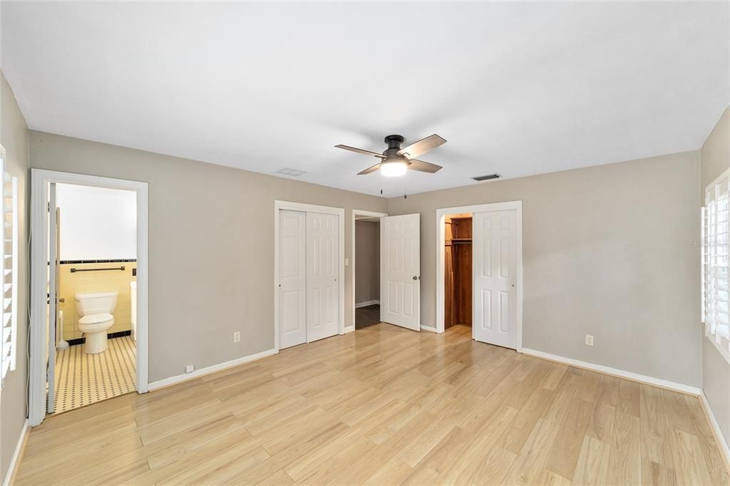 Active With Contract: $470,000 (3 beds, 2 baths, 2068 Square Feet)