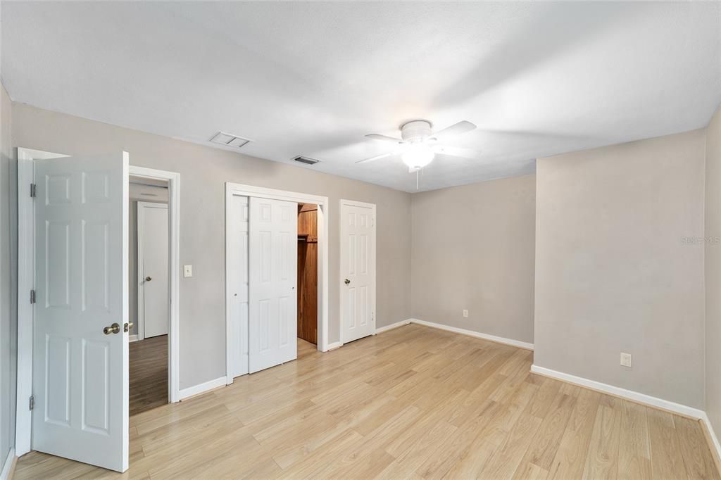 Active With Contract: $470,000 (3 beds, 2 baths, 2068 Square Feet)