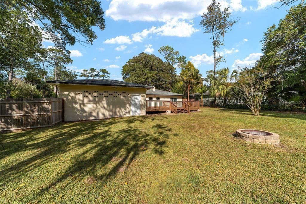 Active With Contract: $470,000 (3 beds, 2 baths, 2068 Square Feet)