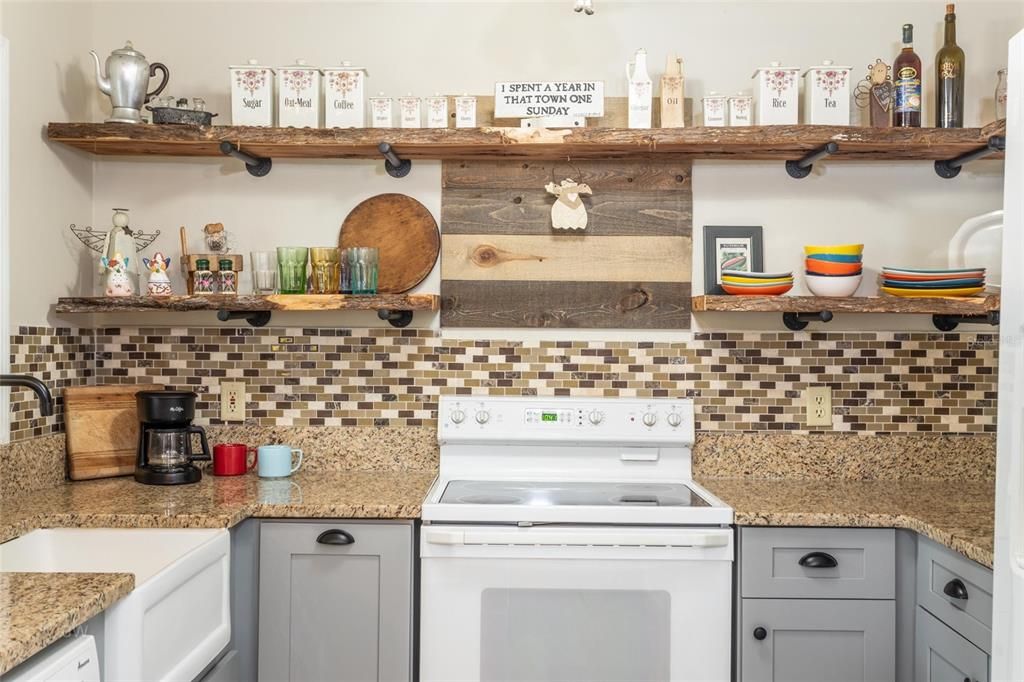 En Venta: $245,000 (2 camas, 2 baños, 1150 Pies cuadrados)