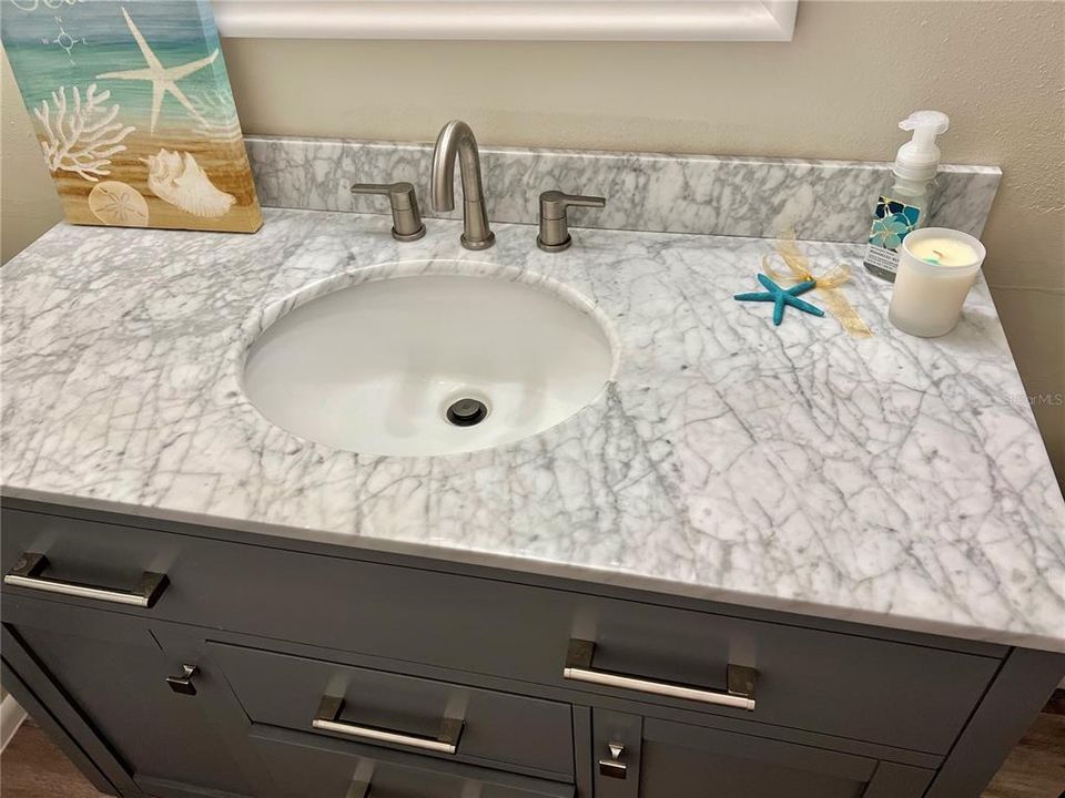 En Venta: $245,000 (2 camas, 2 baños, 1150 Pies cuadrados)