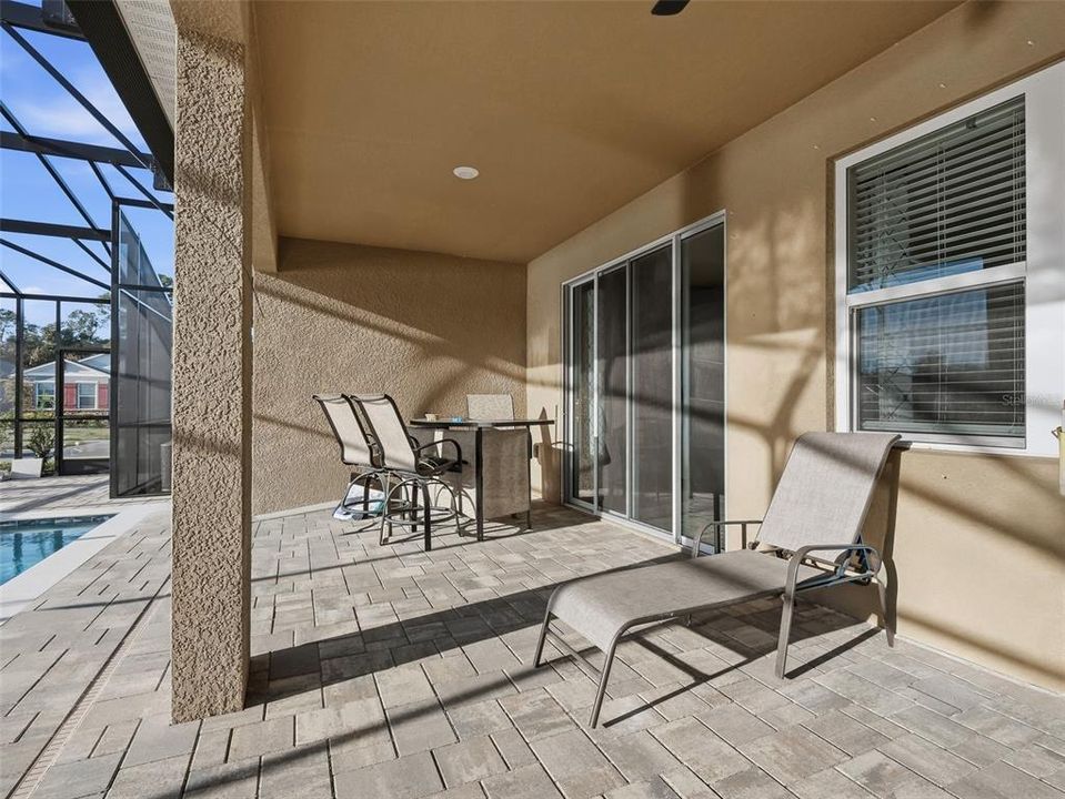 На продажу: $425,000 (3 спален, 2 ванн, 1662 Квадратных фут)