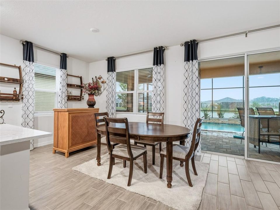 На продажу: $425,000 (3 спален, 2 ванн, 1662 Квадратных фут)