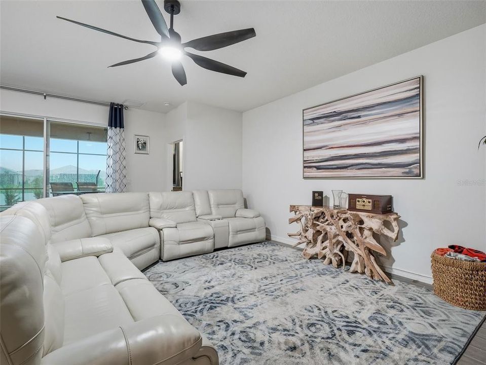 На продажу: $425,000 (3 спален, 2 ванн, 1662 Квадратных фут)