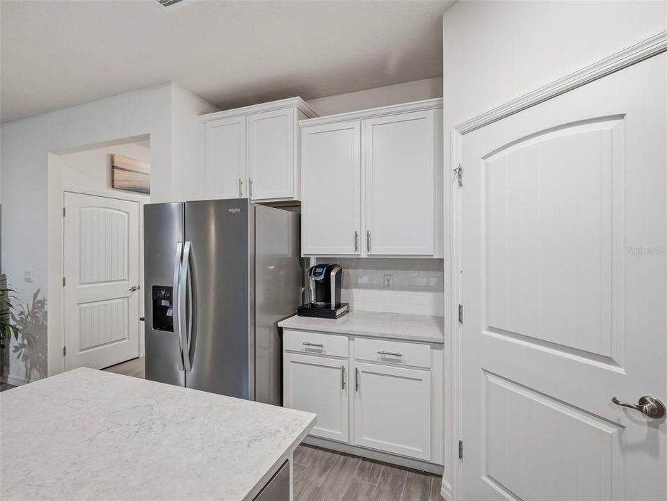 На продажу: $425,000 (3 спален, 2 ванн, 1662 Квадратных фут)