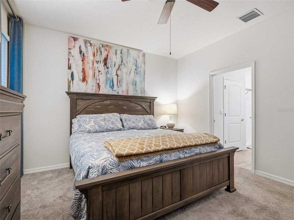 На продажу: $425,000 (3 спален, 2 ванн, 1662 Квадратных фут)