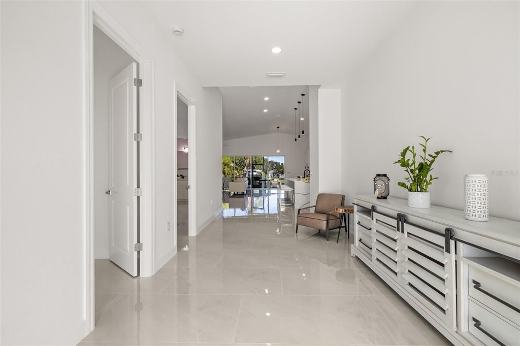 待售: $548,000 (3 贝兹, 3 浴室, 2450 平方英尺)