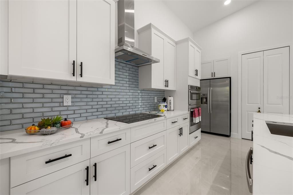 待售: $548,000 (3 贝兹, 3 浴室, 2450 平方英尺)