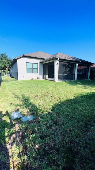 For Rent: $2,800 (3 beds, 2 baths, 1780 Square Feet)