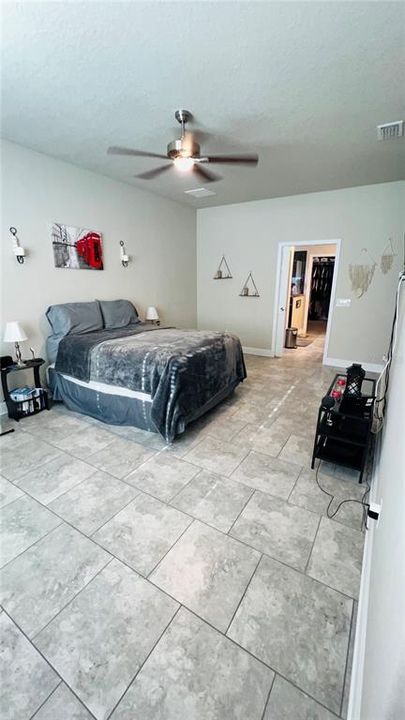 For Rent: $2,800 (3 beds, 2 baths, 1780 Square Feet)