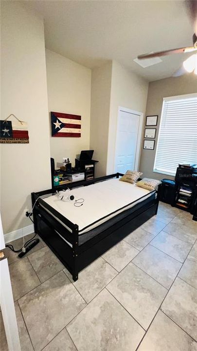 For Rent: $2,800 (3 beds, 2 baths, 1780 Square Feet)