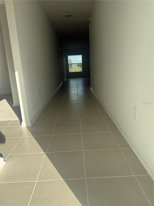 En Renta: $2,100 (3 camas, 2 baños, 1500 Pies cuadrados)