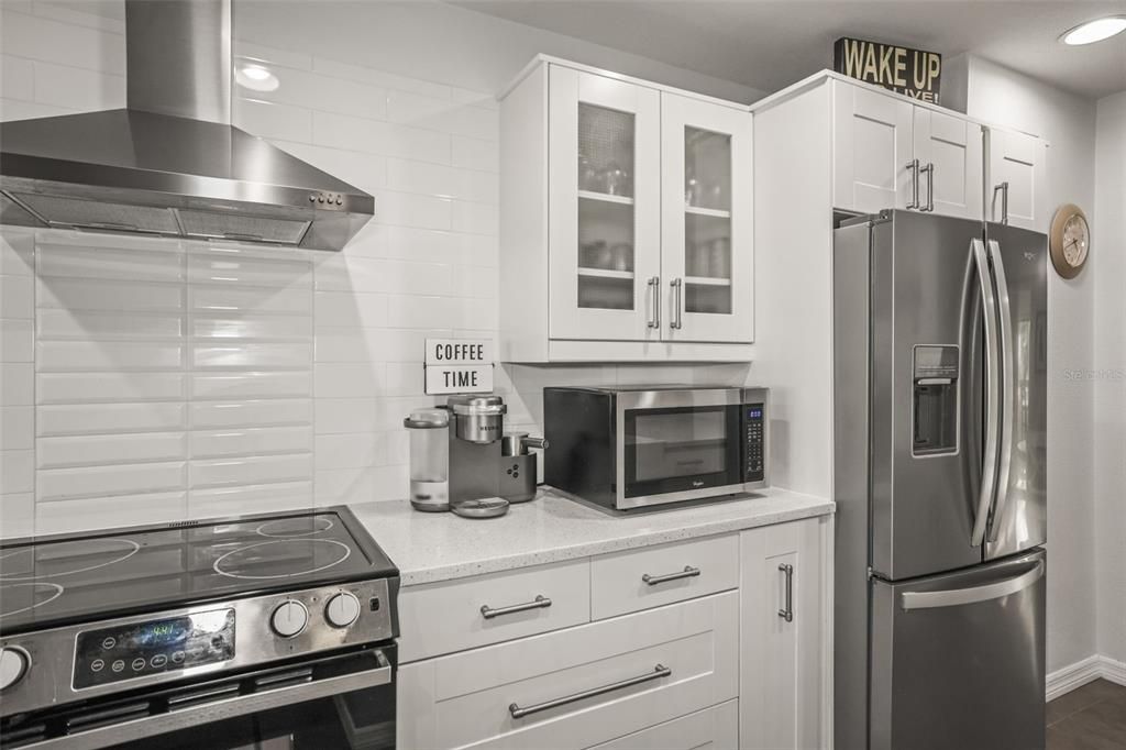 待售: $725,000 (3 贝兹, 2 浴室, 2166 平方英尺)