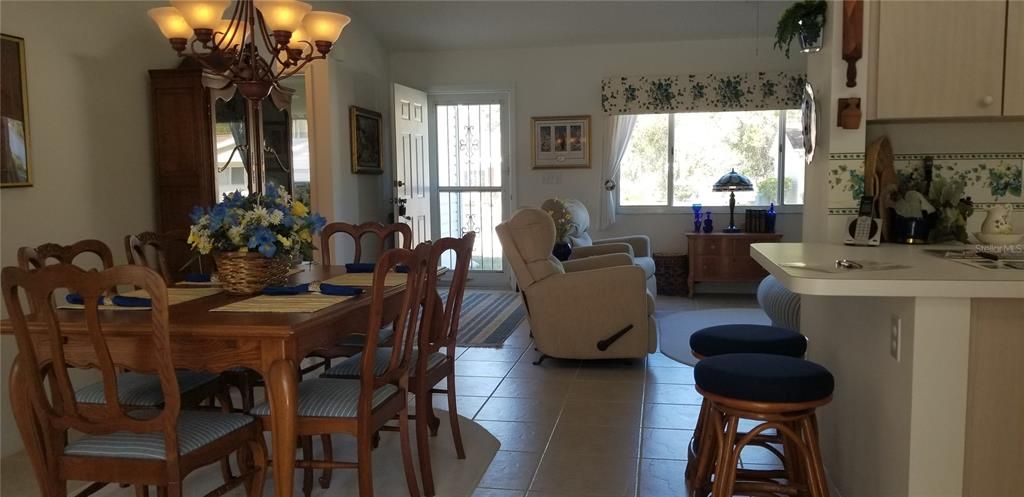 For Rent: $1,700 (2 beds, 2 baths, 1148 Square Feet)