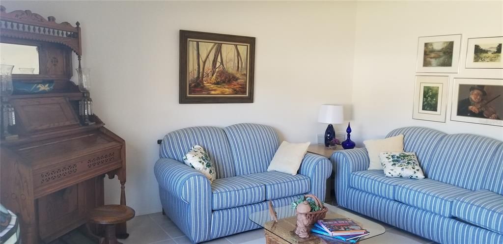 For Rent: $1,700 (2 beds, 2 baths, 1148 Square Feet)