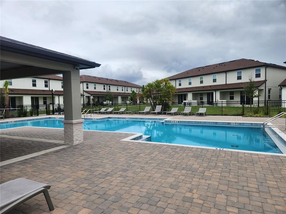 En Renta: $2,350 (3 camas, 2 baños, 1634 Pies cuadrados)