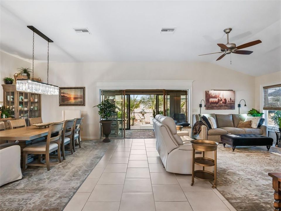 For Sale: $1,300,000 (3 beds, 2 baths, 2403 Square Feet)