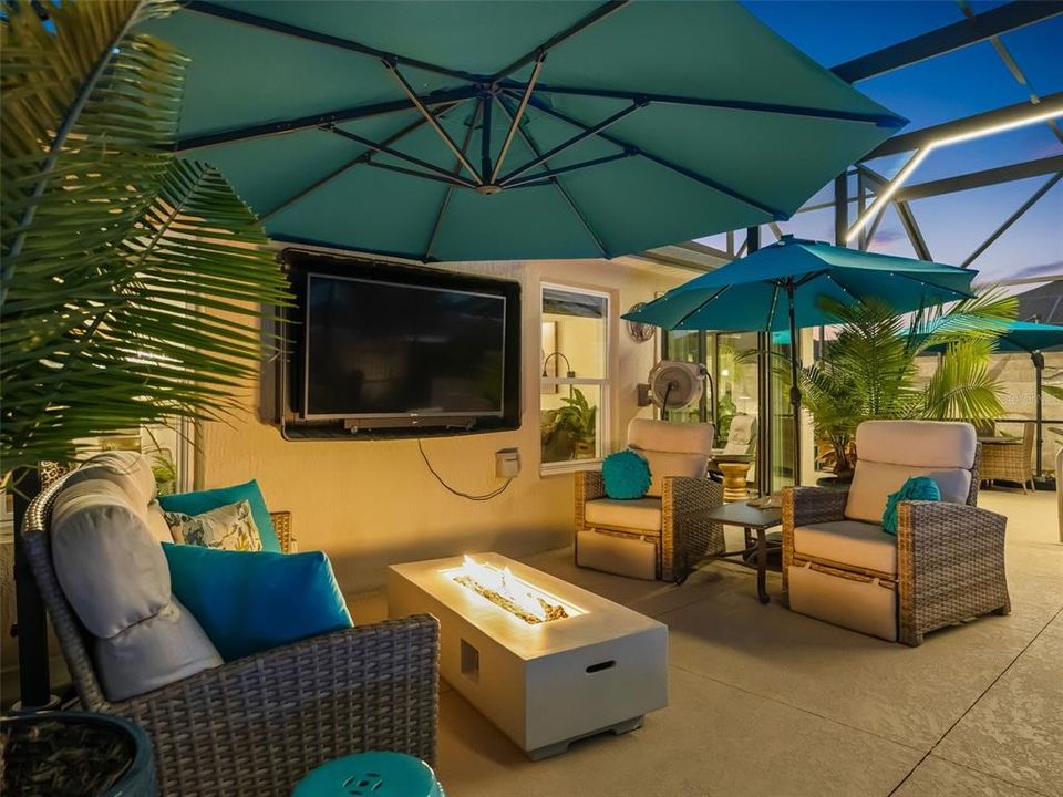 For Sale: $1,300,000 (3 beds, 2 baths, 2403 Square Feet)