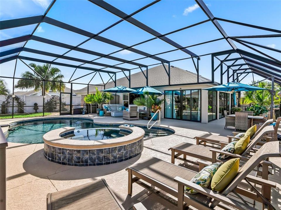 For Sale: $1,300,000 (3 beds, 2 baths, 2403 Square Feet)