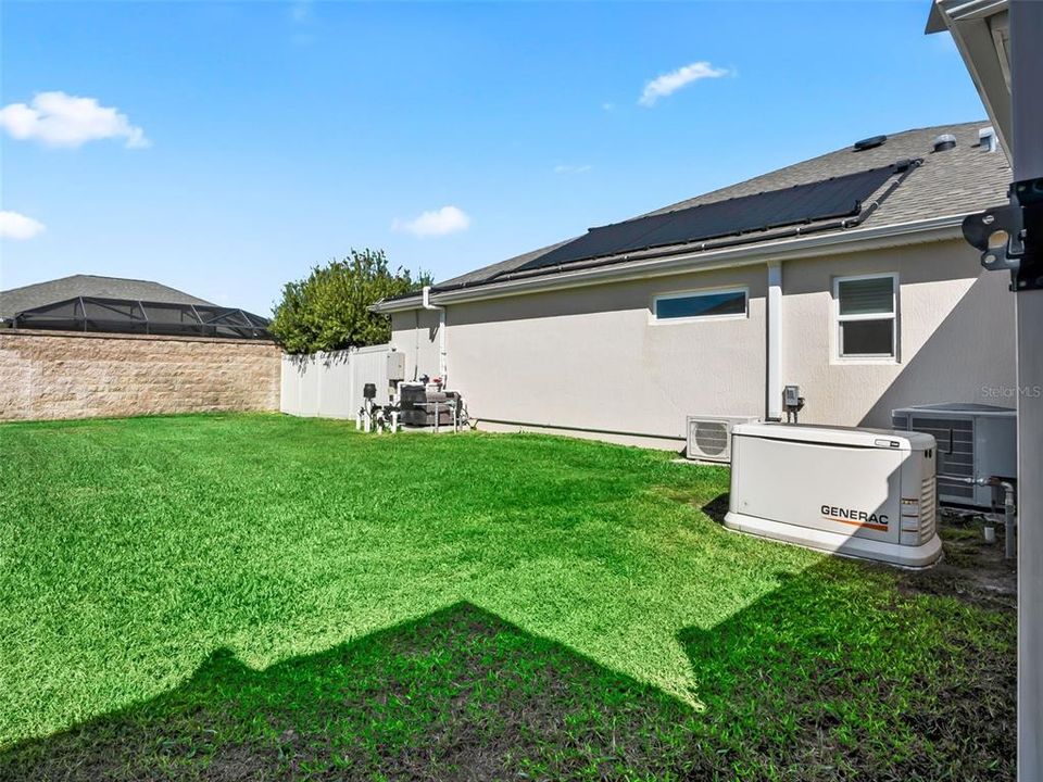 For Sale: $1,300,000 (3 beds, 2 baths, 2403 Square Feet)