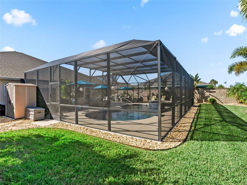 For Sale: $1,300,000 (3 beds, 2 baths, 2403 Square Feet)