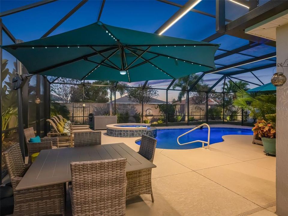 For Sale: $1,300,000 (3 beds, 2 baths, 2403 Square Feet)