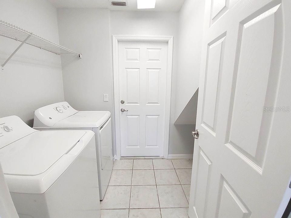 En Venta: $529,000 (6 camas, 5 baños, 2889 Pies cuadrados)