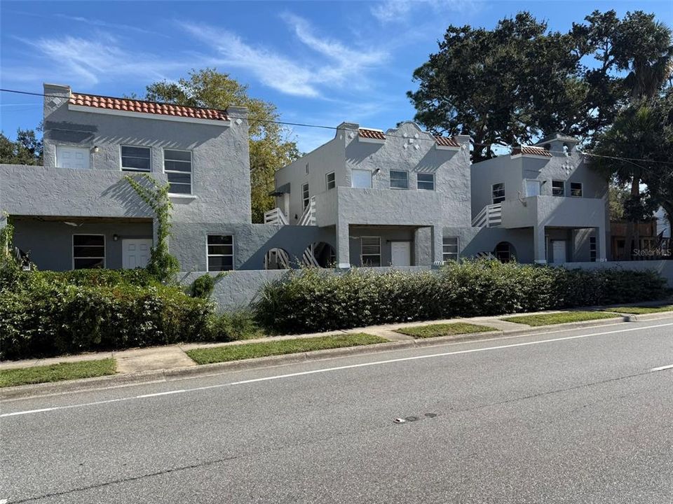 待售: $391,111 (4 贝兹, 0 浴室, 600 平方英尺)