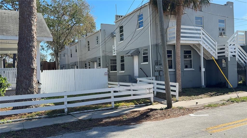 待售: $391,111 (4 贝兹, 0 浴室, 600 平方英尺)