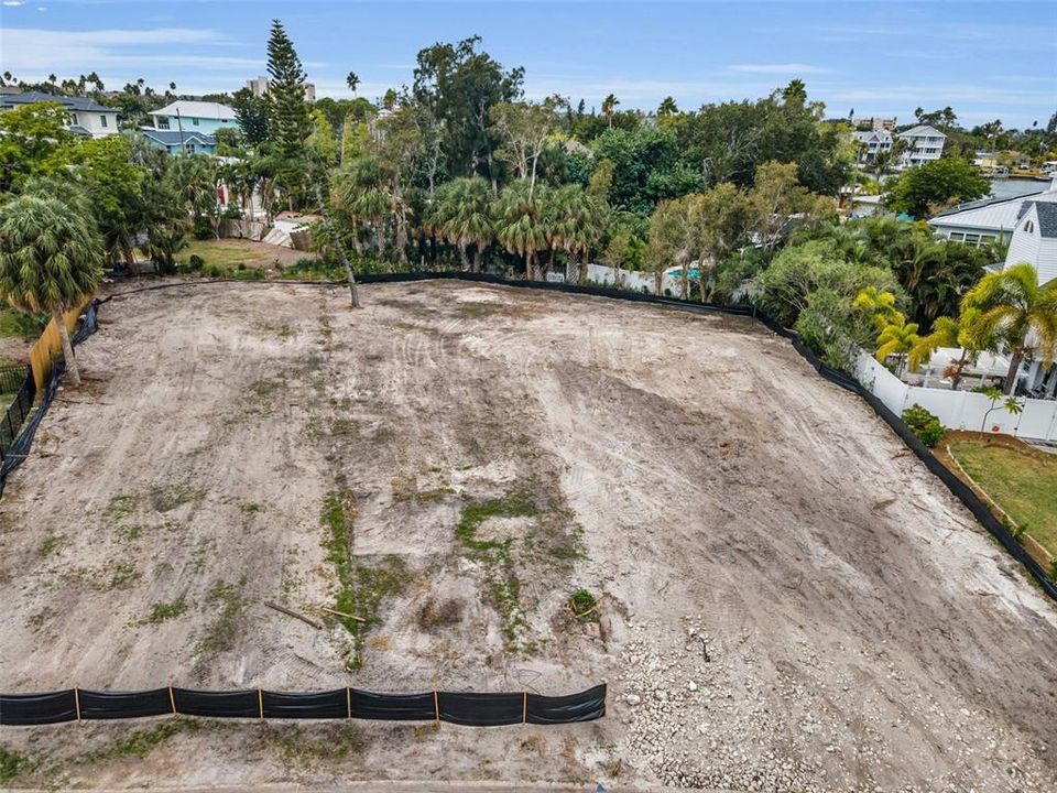 For Sale: $699,000 (0.16 acres)