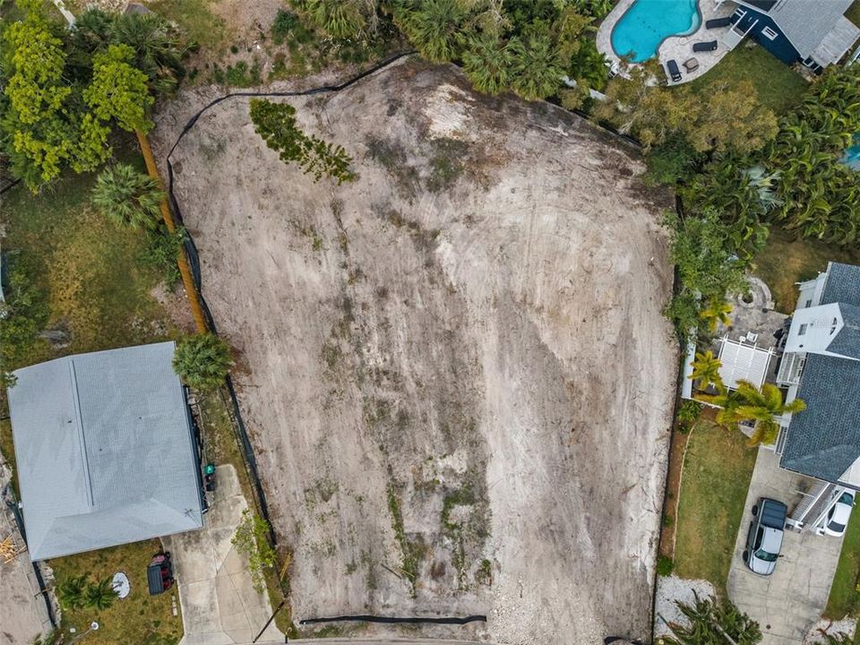 For Sale: $699,000 (0.16 acres)