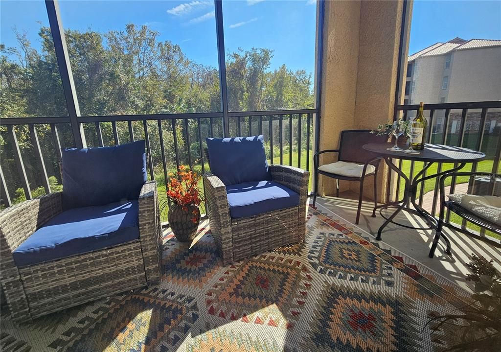 For Sale: $215,000 (2 beds, 2 baths, 1134 Square Feet)