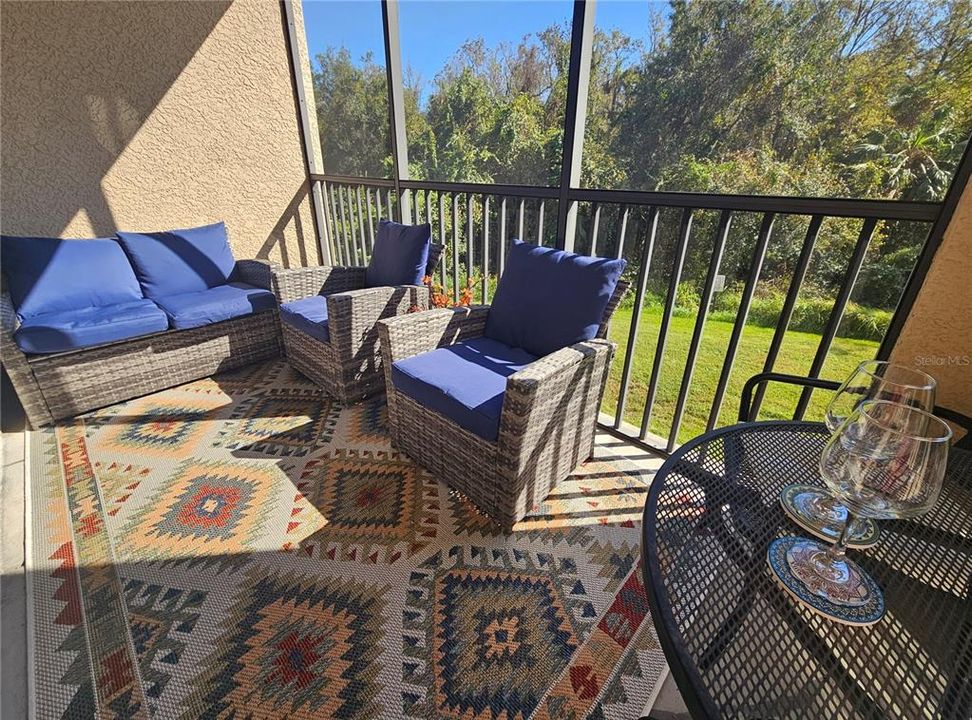 For Sale: $215,000 (2 beds, 2 baths, 1134 Square Feet)