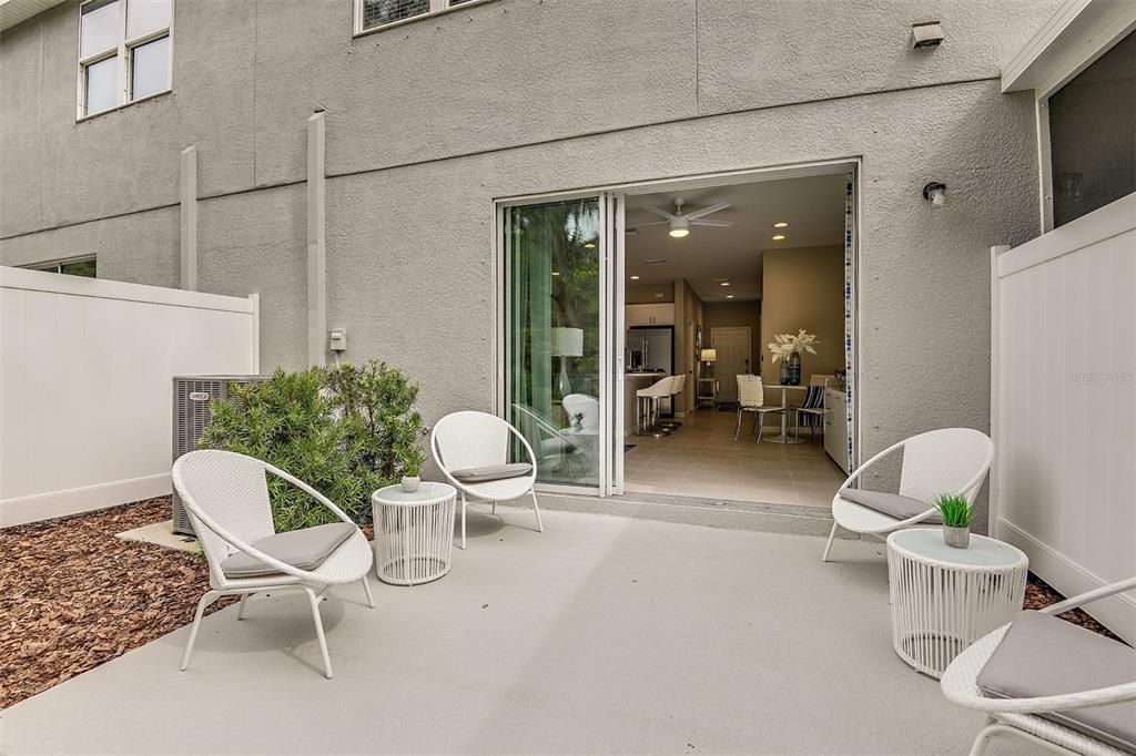 В аренду: $2,100 (3 спален, 2 ванн, 1394 Квадратных фут)