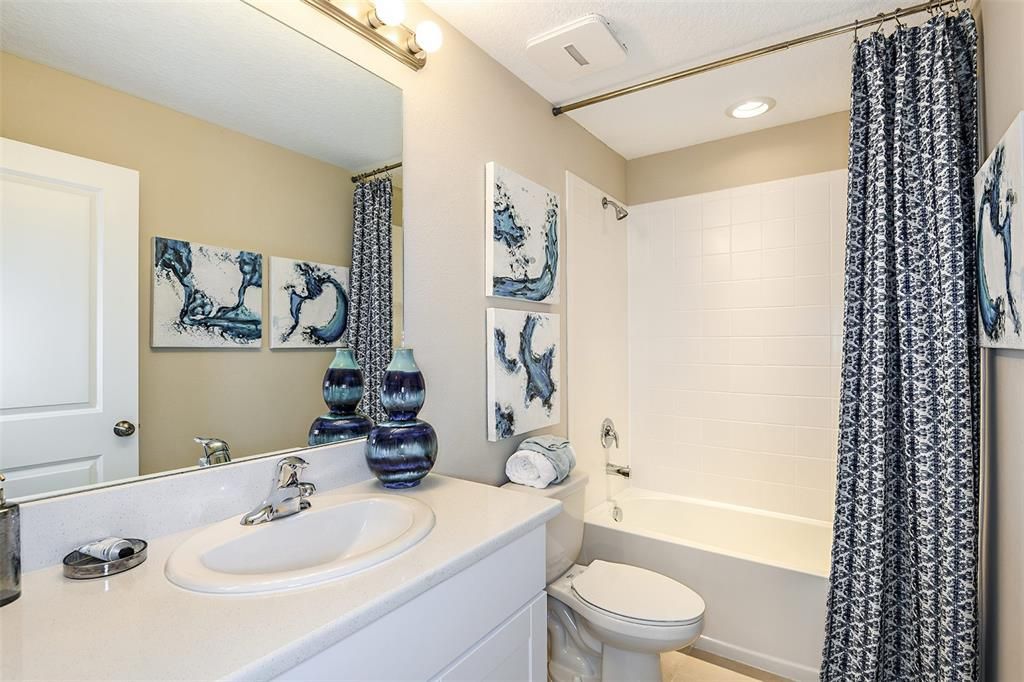 В аренду: $2,100 (3 спален, 2 ванн, 1394 Квадратных фут)