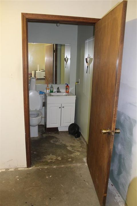 En Venta: $98,500 (0 camas, 0 baños, 2240 Pies cuadrados)