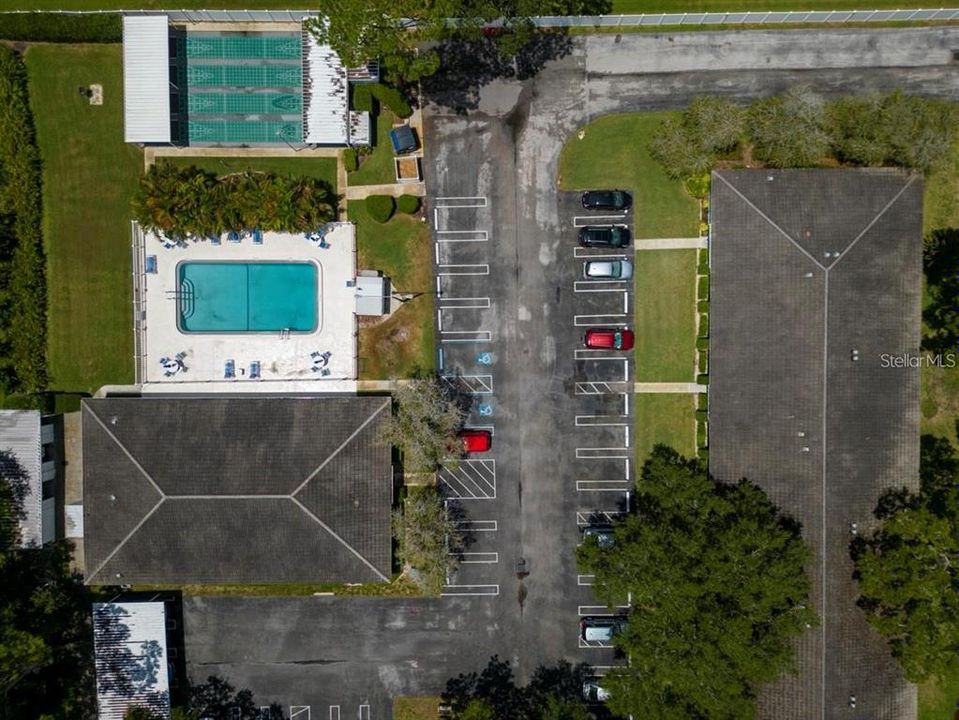 For Sale: $184,900 (2 beds, 2 baths, 1355 Square Feet)