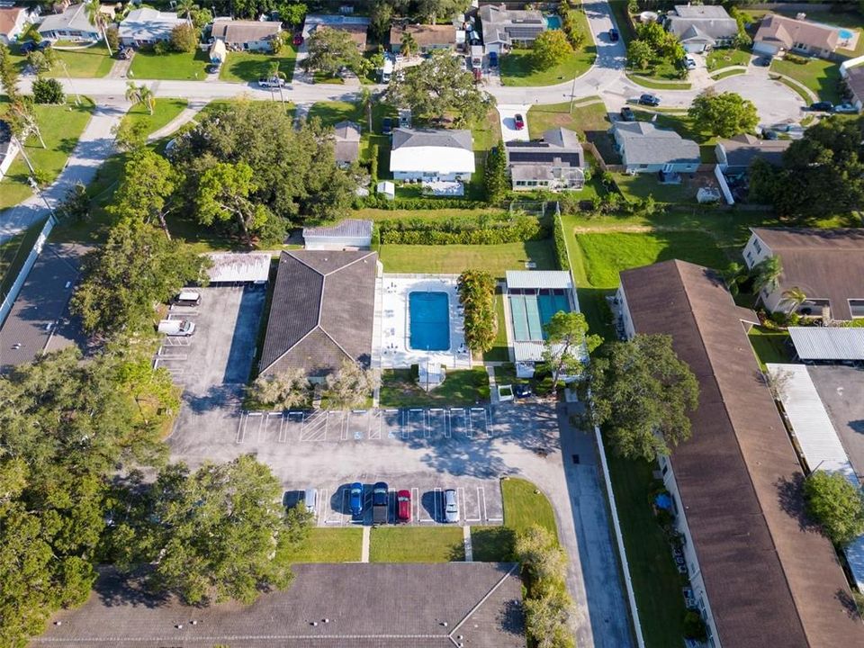 For Sale: $184,900 (2 beds, 2 baths, 1355 Square Feet)