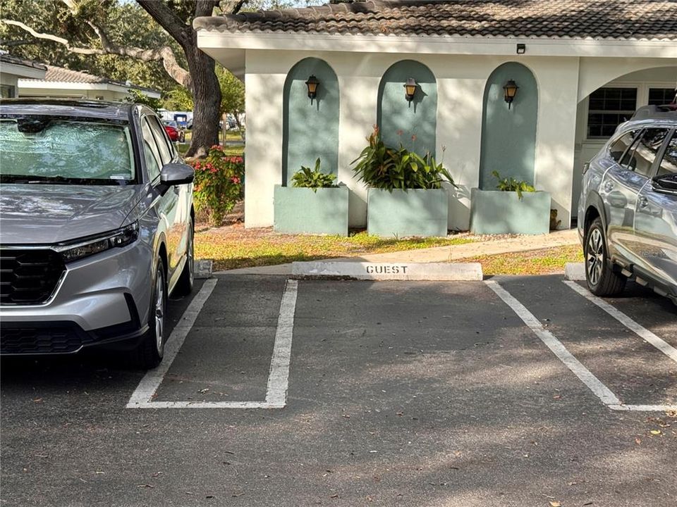 For Sale: $184,900 (2 beds, 2 baths, 1355 Square Feet)