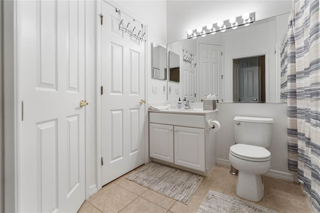 В аренду: $3,000 (3 спален, 2 ванн, 1863 Квадратных фут)