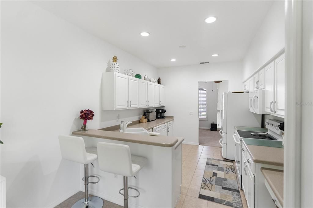 В аренду: $3,000 (3 спален, 2 ванн, 1863 Квадратных фут)