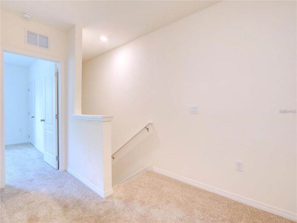 En Venta: $285,000 (3 camas, 2 baños, 1673 Pies cuadrados)