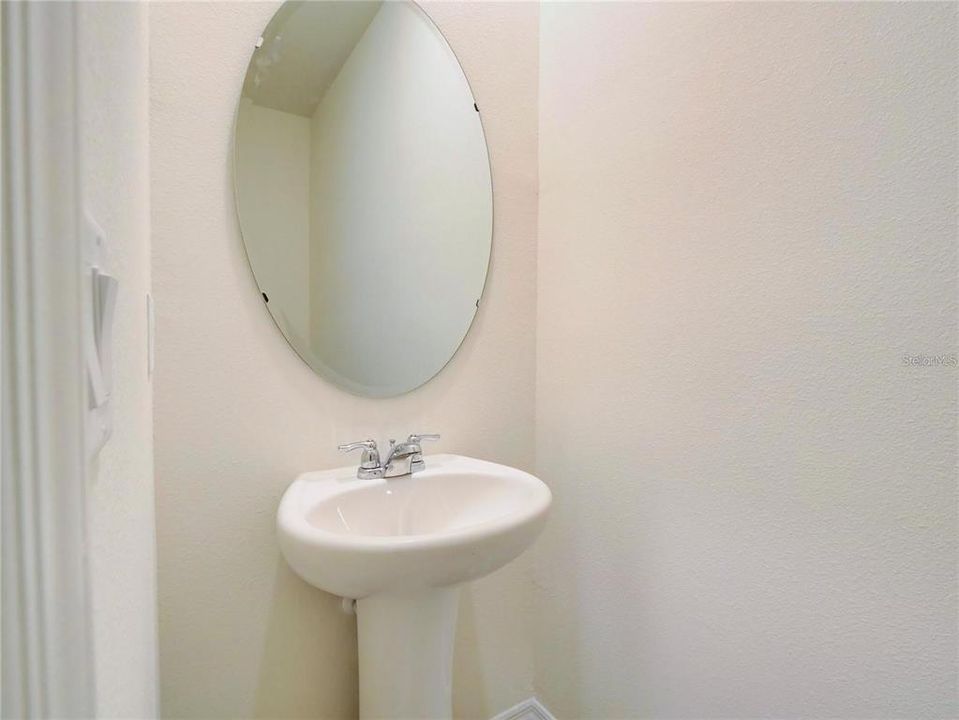 En Venta: $285,000 (3 camas, 2 baños, 1673 Pies cuadrados)