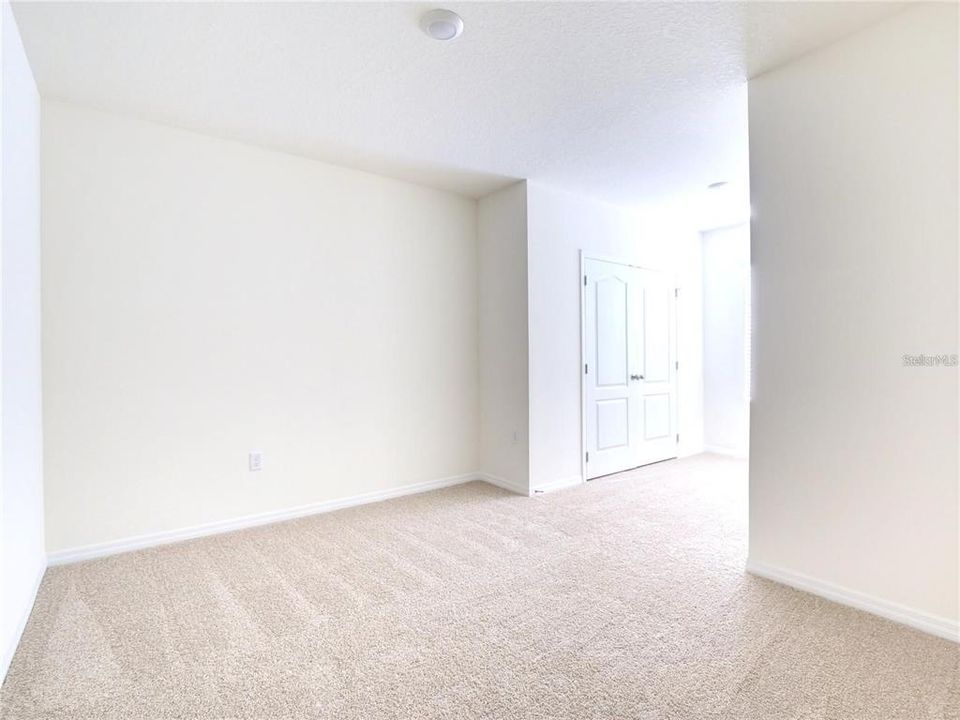 En Venta: $285,000 (3 camas, 2 baños, 1673 Pies cuadrados)