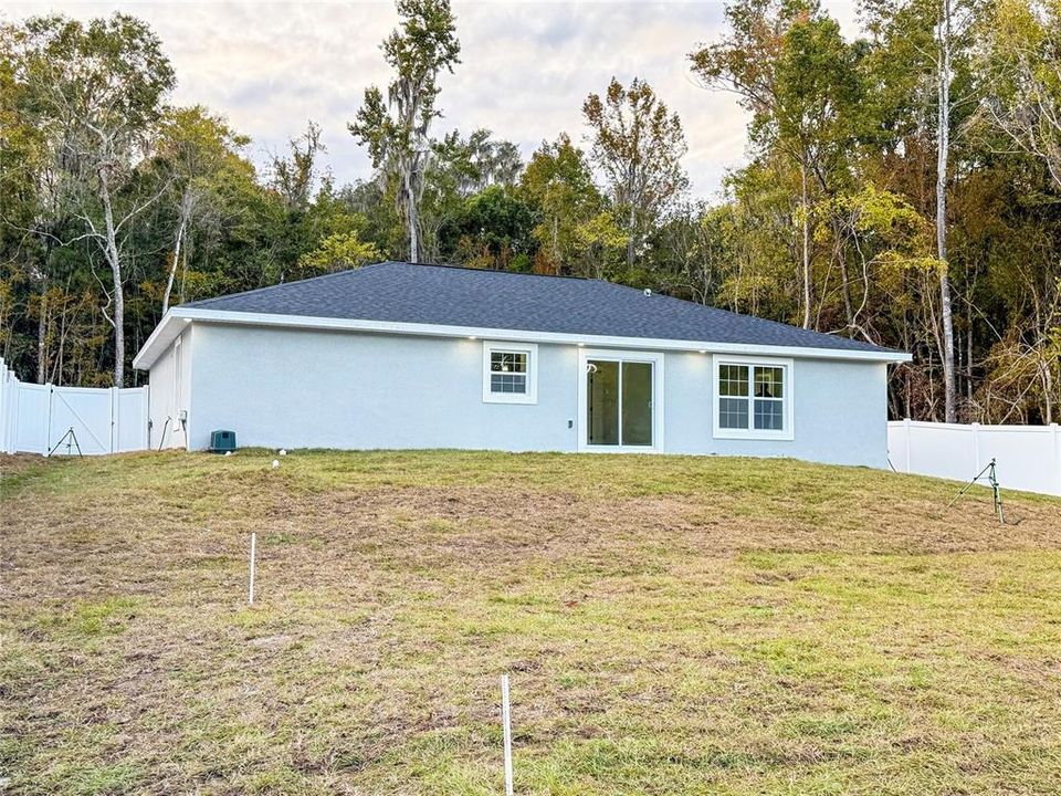 待售: $269,900 (3 贝兹, 2 浴室, 1439 平方英尺)